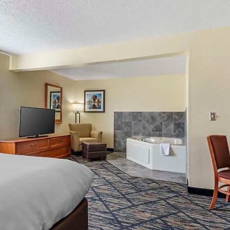 Quality Inn Indianola Экстерьер фото